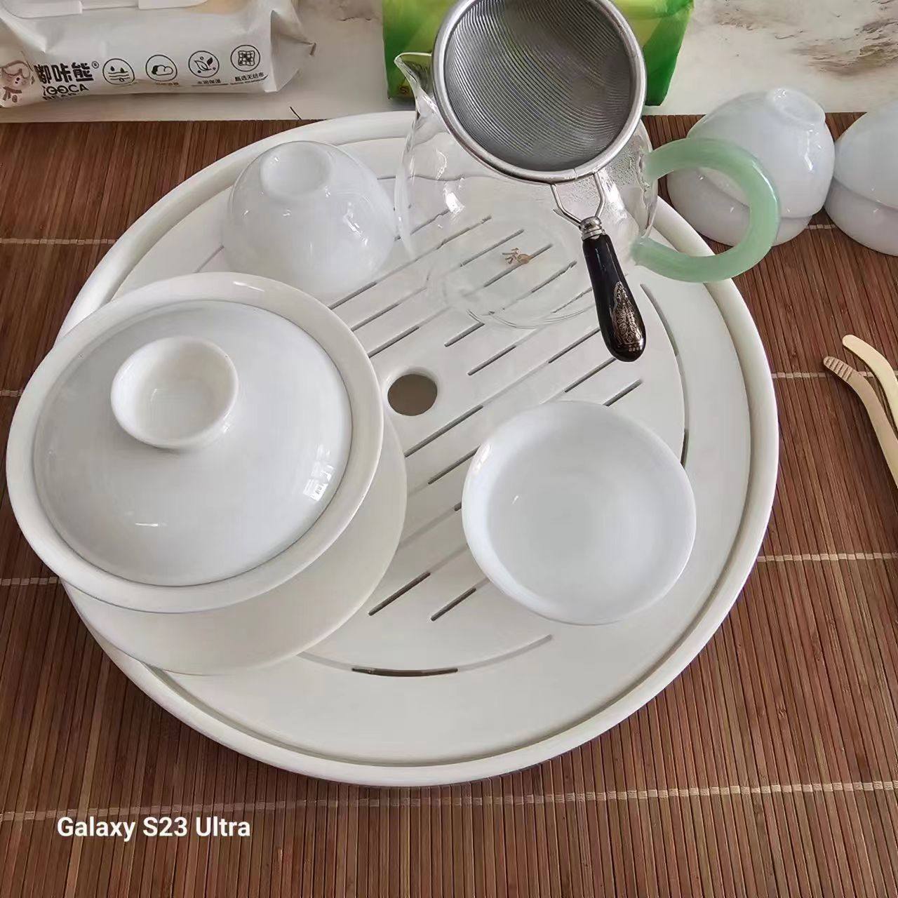 茶盘、盖碗、公道杯、斗笠杯、茶夹、茶漏