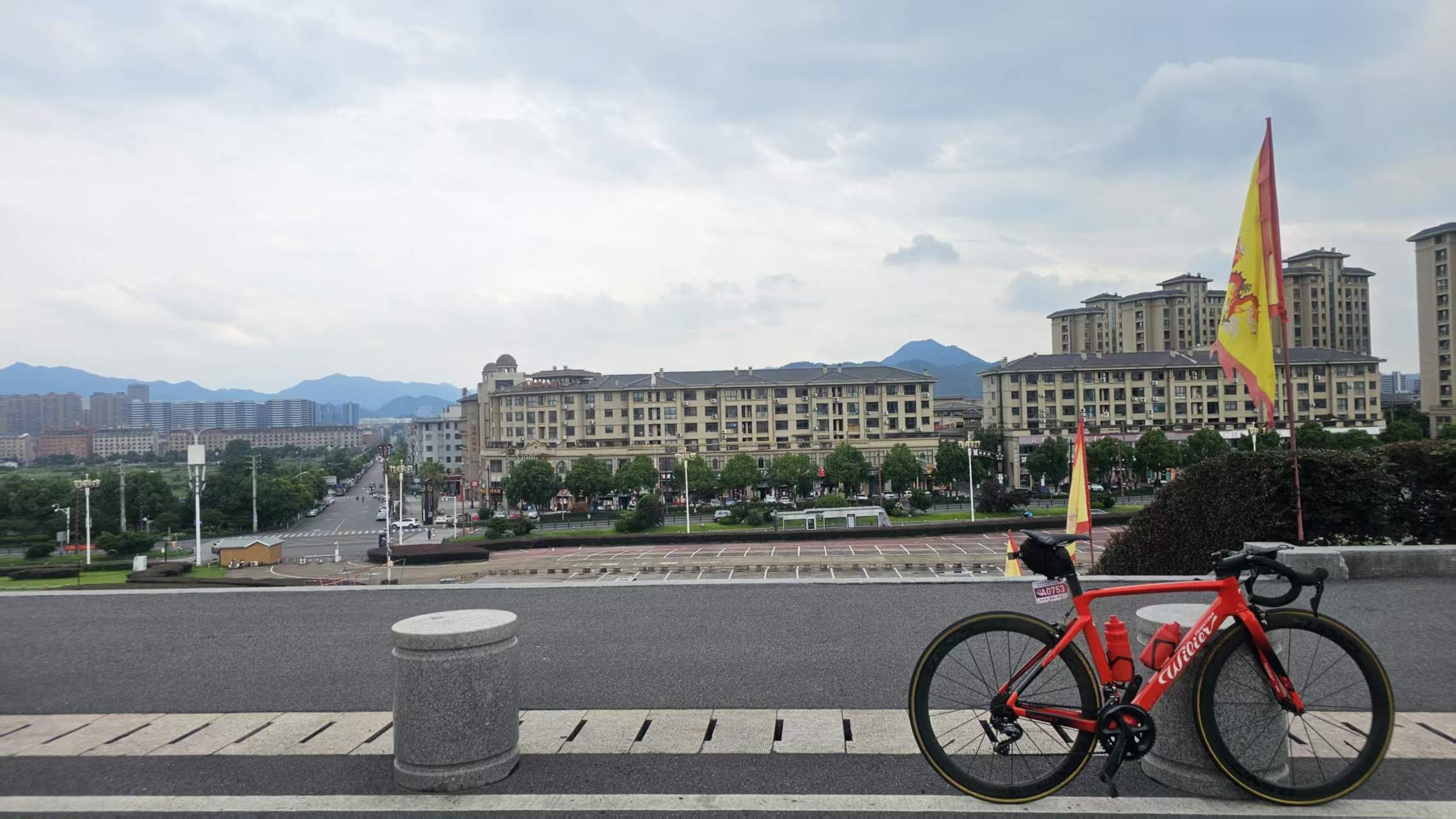 横店影视城 · 明清宫苑景区外 横店影视城 · 明清宫苑景区外
