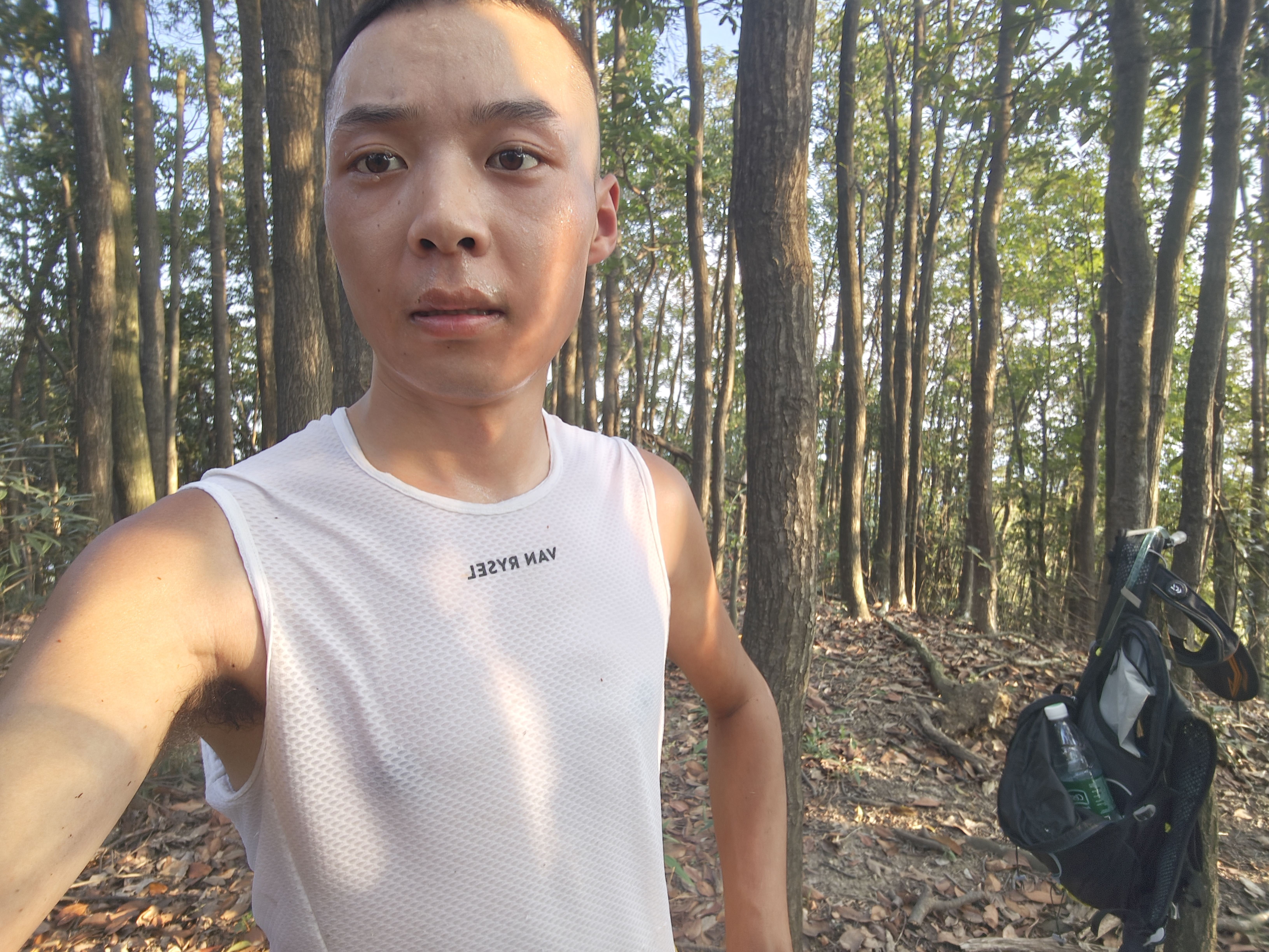 湿透的我 湿透的我