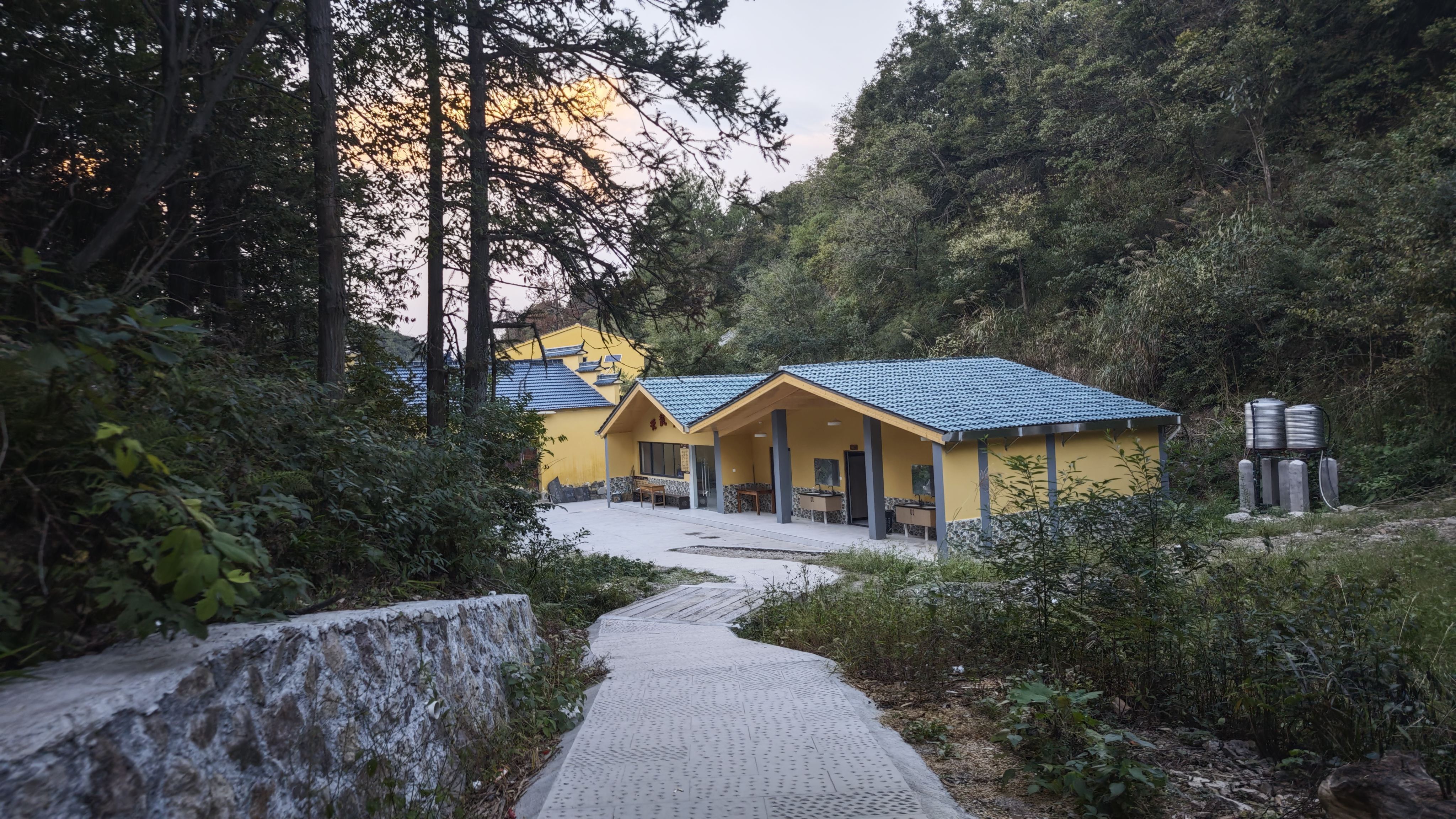 天龙古寺-公共卫生间 天龙古寺-公共卫生间